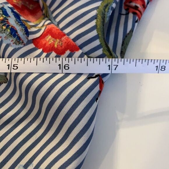 FASHION Nova blue white long sleeve cross top silky blouse ties at waist large - Picture 11 of 12